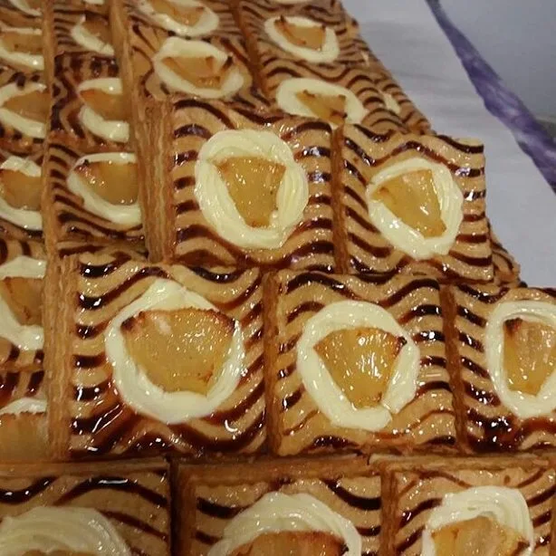 شیرینی خشک