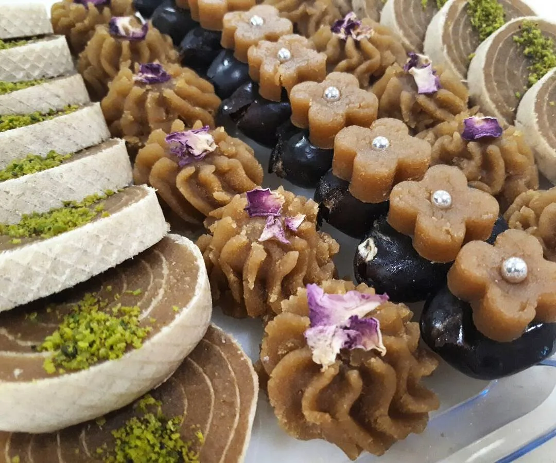 شیرینی سنتی