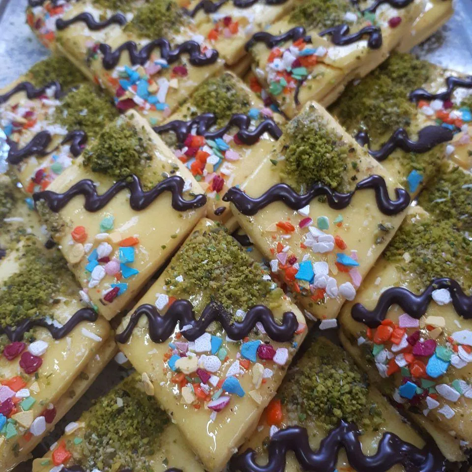 شیرینی آلمانی مربعی