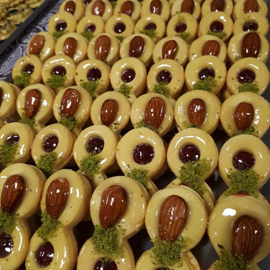 شیرینی آلمانی آجیلی