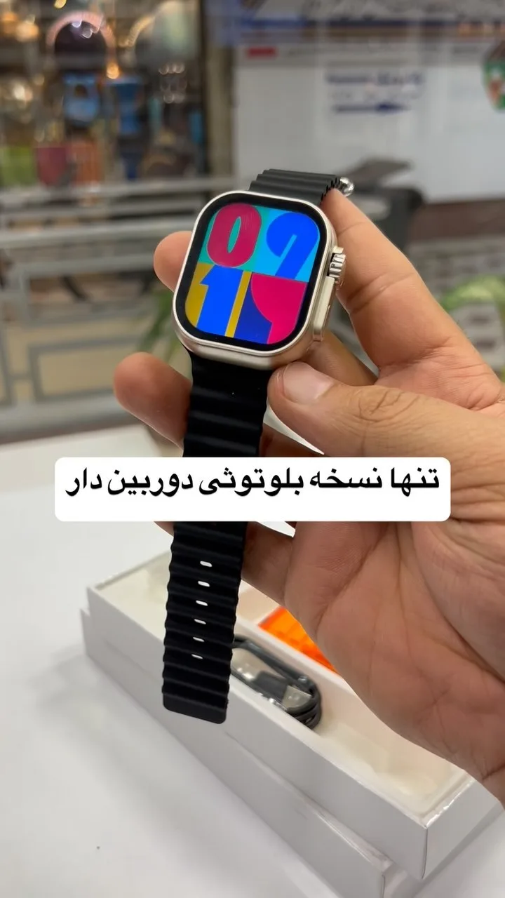 ساعت هوشمند بلوتوثی دوربیندار، رنگ مشکی، جنس سیلیکون و فلز، دیجیتال صفحه مستطیل