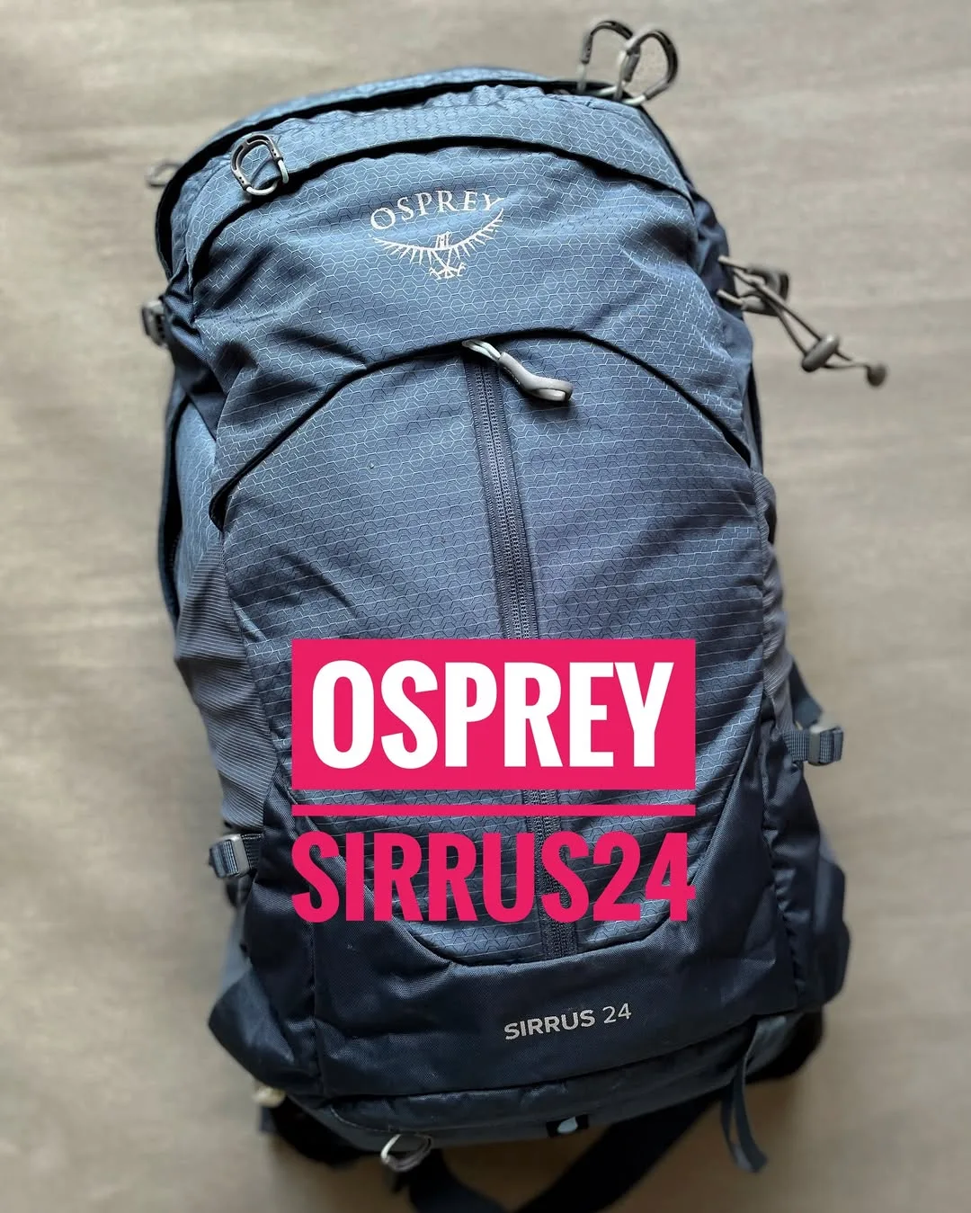 کوله‌پشتی ۲۴ لیتری Sirrus 24 اسپری، رنگ خاکستری، جنس برزنت، دوشی، حجم متوسط