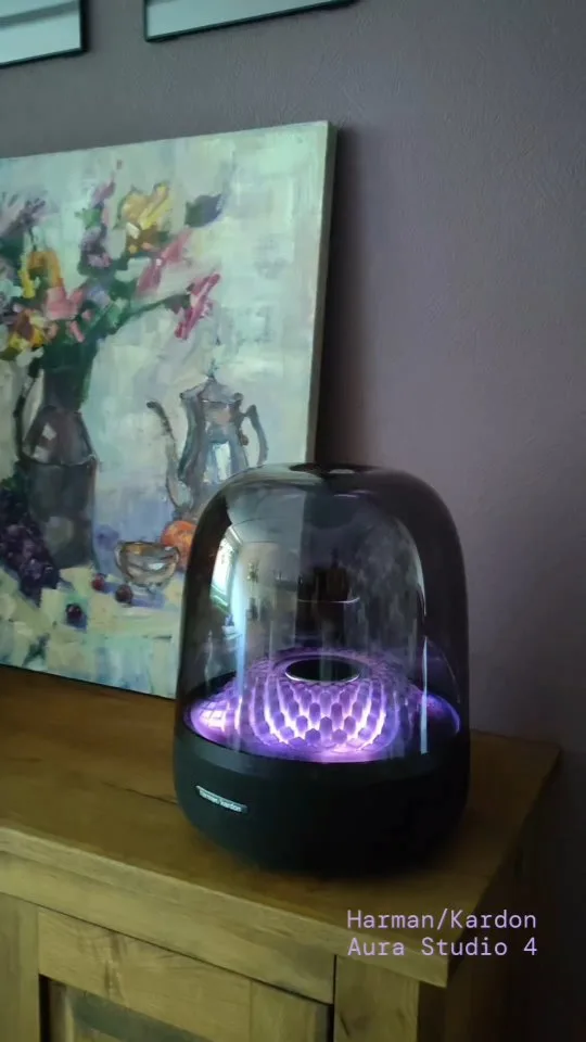 اسپیکر Aura Studio 4 هارمن کاردن، رنگ مشکی و بنفش، جنس شیشه و پلاستیک، استوانهای، گنبدی