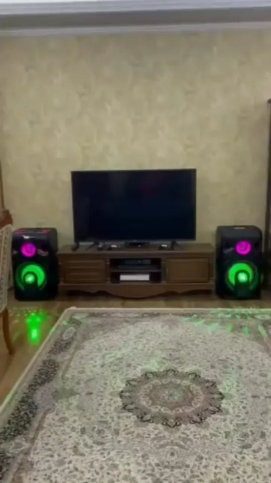 اسپیکر AW-X2121DSP PRO با دو ساب ۱۲ اینچ، رنگ مشکی، سبز و صورتی، جنس پلاستیک و فلز، طرح نورپردازی رنگی، استوانهای بزرگ