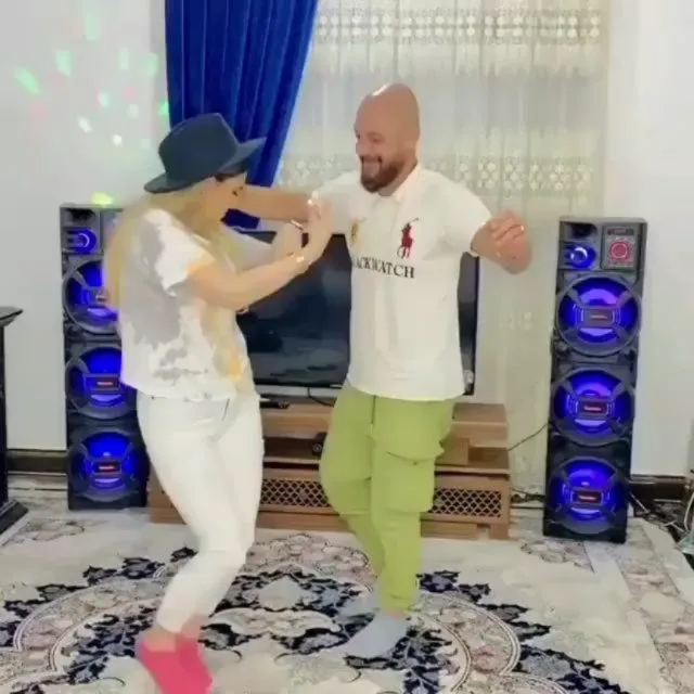اسپیکر چراغ‌دار — عکس ۳