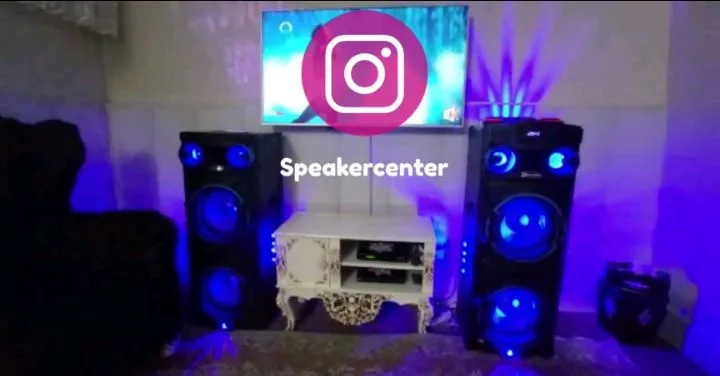 اسپیکر مکسیدر، رنگ مشکی و آبی، جنس پلاستیک و چوب، ایستاده بزرگ