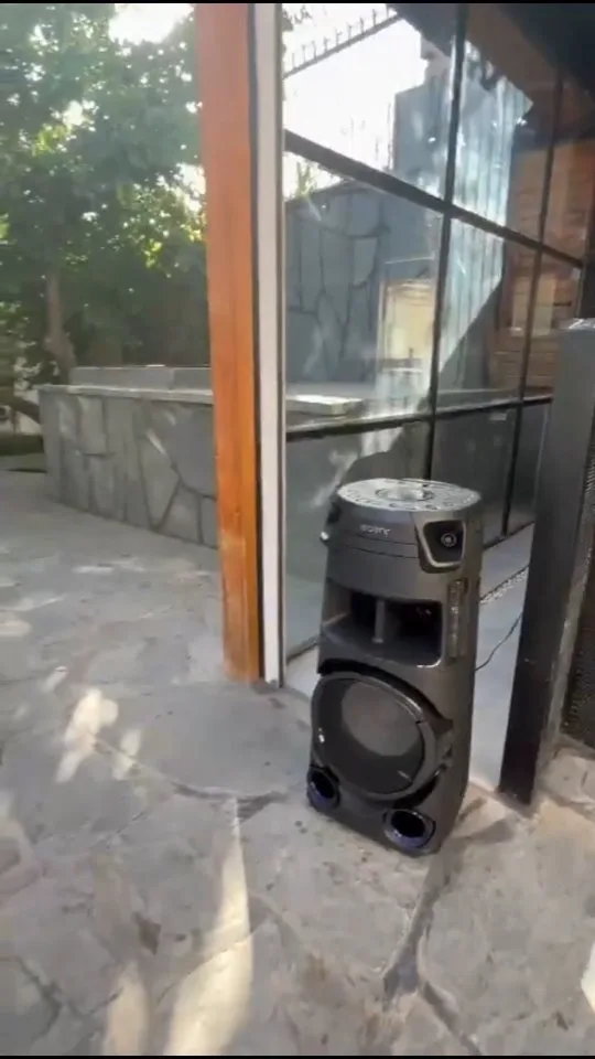 اسپیکر سونی V43، رنگ مشکی، جنس پلاستیک، ایستاده، استوانهای