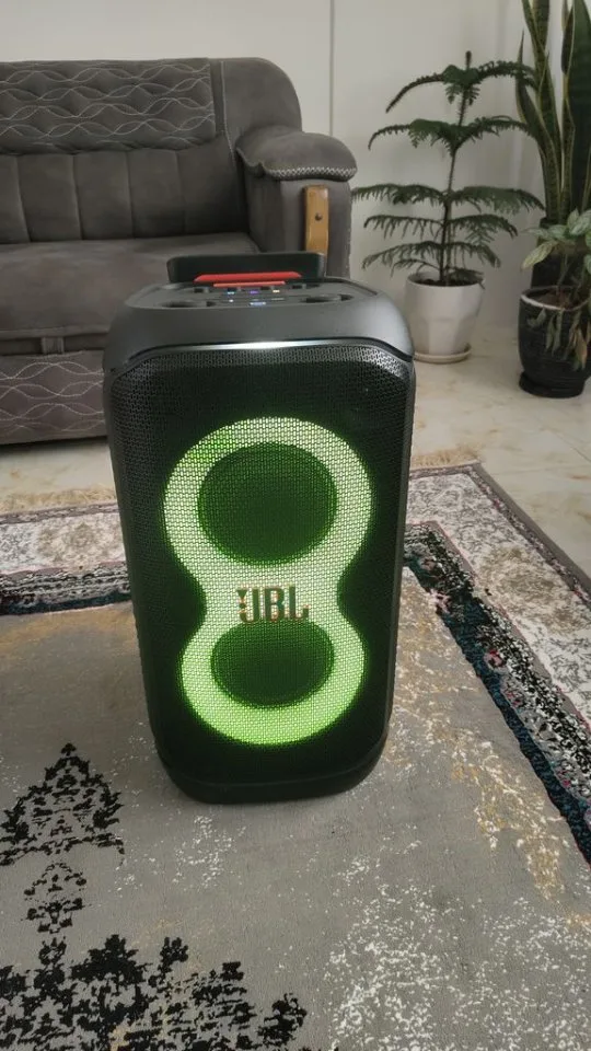اسپیکر Partybox 320، رنگ مشکی، جنس پلاستیک، مستطیلی، نوردار