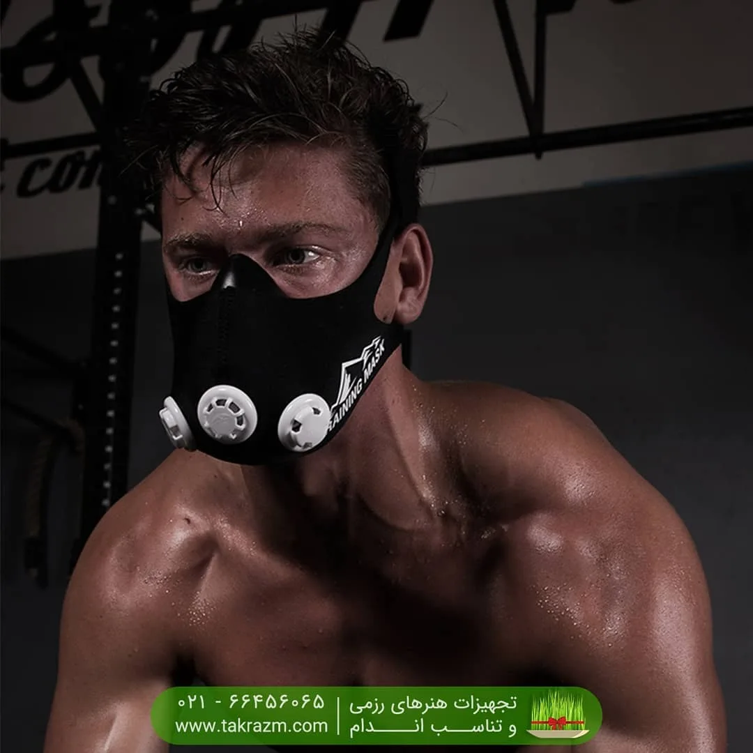 ماسک تمرین تقویت تنفس مدل ۲۰۱۹ PowerGYM، رنگ مشکی و سفید، جنس پلاستیک و پارچه، مدل والو دار