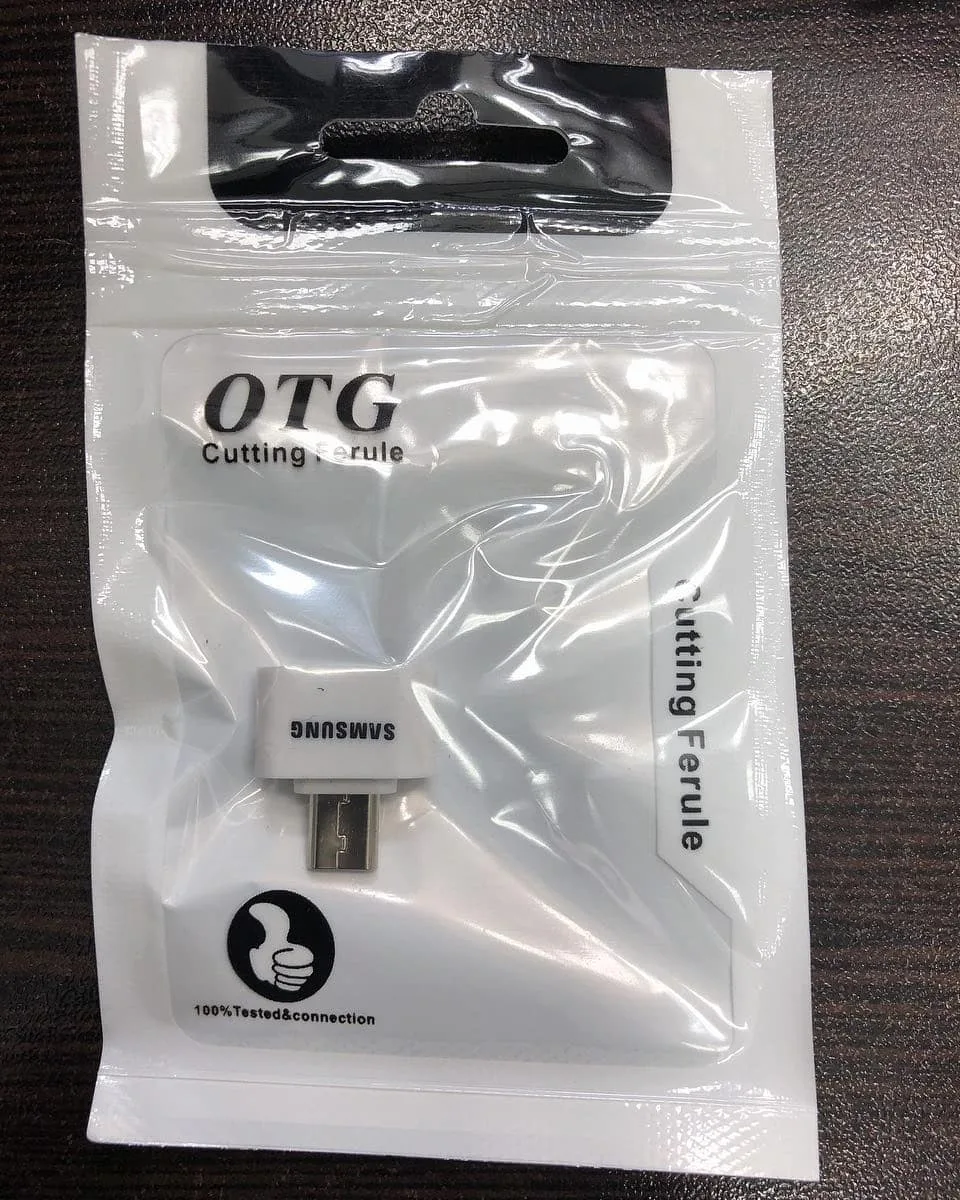 تبدیل OTG پکدار، رنگ سفید و نقره‌ای، جنس پلاستیک و فلز، تبدیل USB