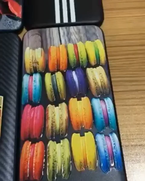 قاب گوشی طرح‌دار