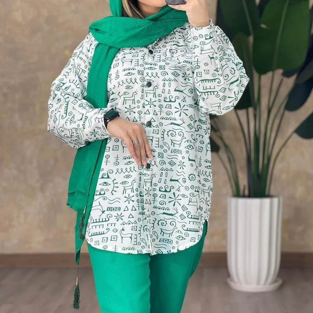 شومیز پیراهنی داکرون چاپی، رنگ سفید و سبز، آستین بلند، دکمه‌دار، گشاد