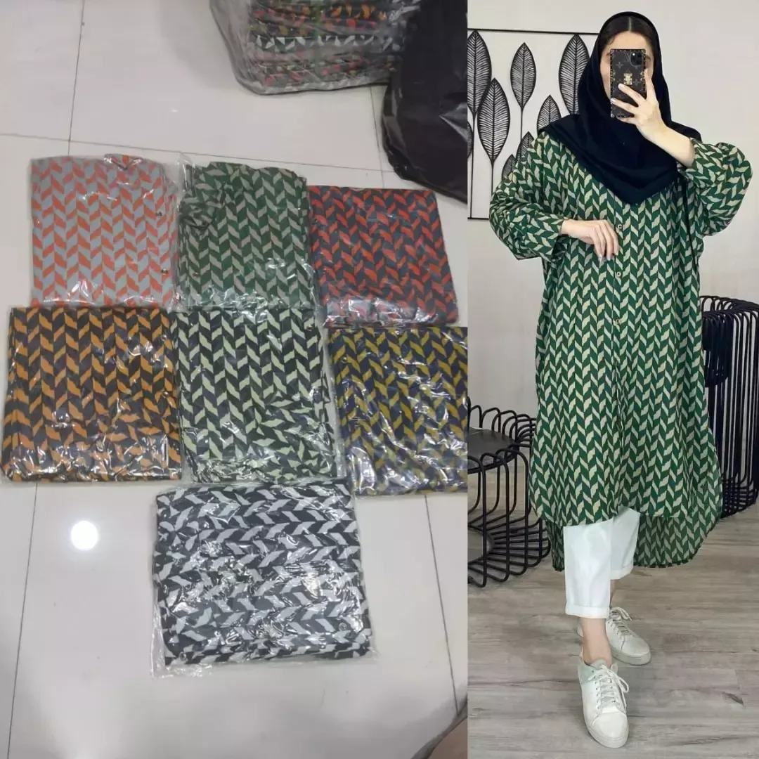 مانتو بلند طرحدار کتان نخی، رنگ سبز، نارنجی، آبی، خاکستری و مشکی، طرح هندسی، یقه دار، آستین بلند، گشاد