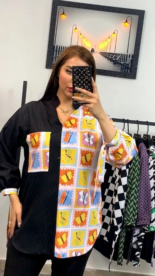 شومیز بهاره ترکیبی، رنگ مشکی، زرد، نارنجی، آبی و صورتی، طرح هندسی، قد متوسط، آستین بلند، گشاد