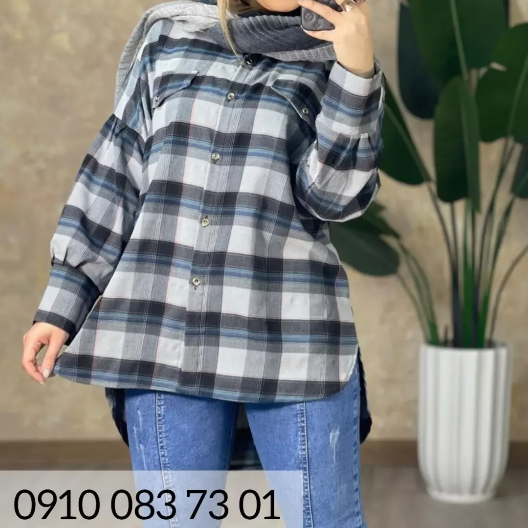 شومیز مانتویی چهارخانه کد ۴۱۱، رنگ خاکستری، سرمه‌ای و سفید، بلند، یقه دار، آستین بلند، گشاد