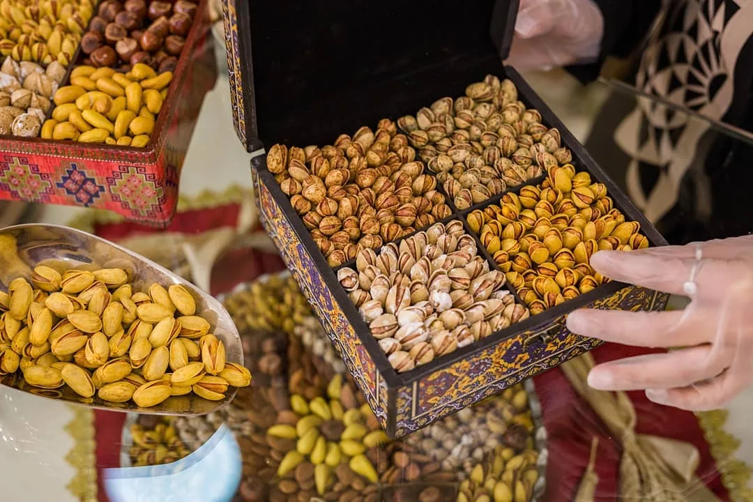 باکس هدیه آجیل زربار