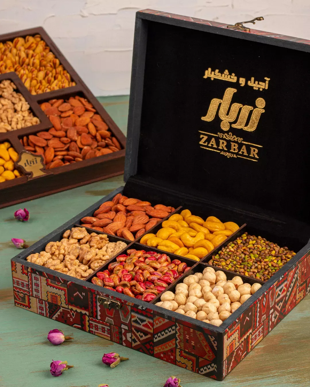 جعبه چوبی آجیل زربار